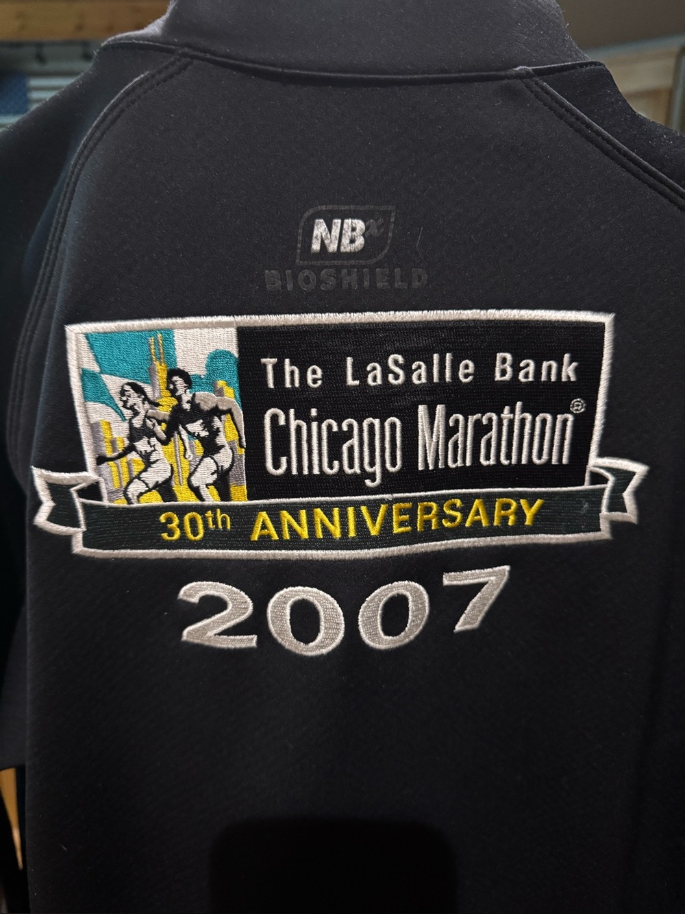 NEW BALANCE 2007 30th Chicago Marathon jacket - women’s size large